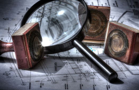 magnifying glass